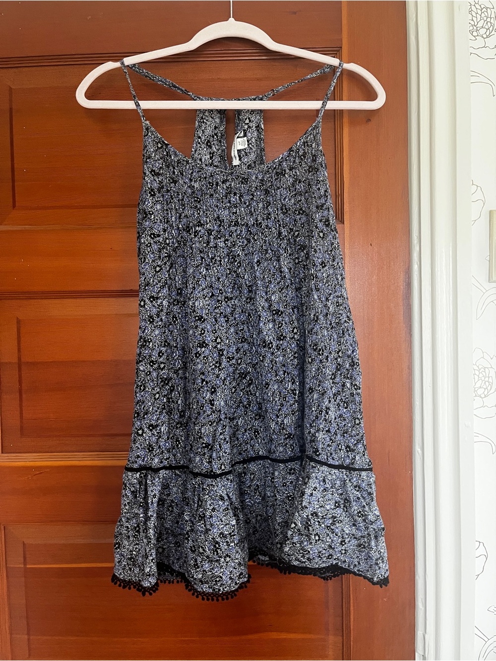 American Eagle Outfitters Black and Blue Floral Cami Dress